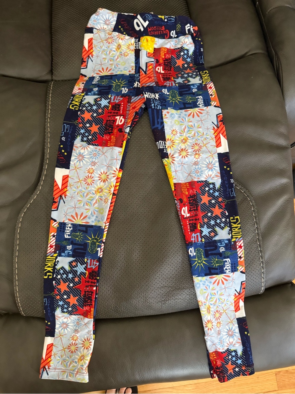 LuLaRoe Kids L/XL Patriotic 4th of July Leggings